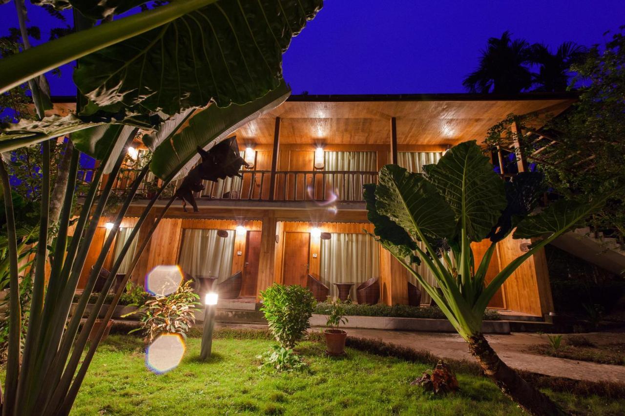 TSG Blue Resort Radhanagar beach Extérieur photo